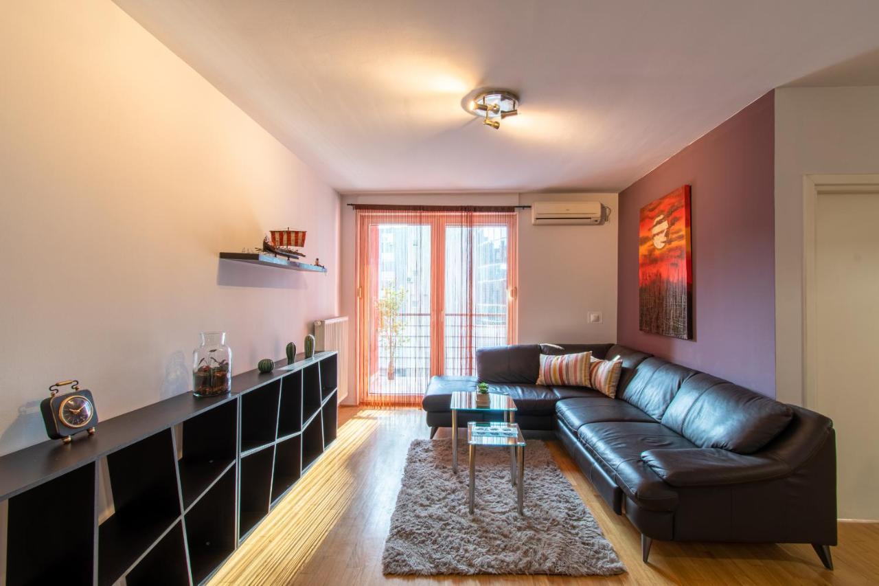 Flexible Selfcheckins 31 - Zagreb - Garage - Loggia - New Daire Dış mekan fotoğraf
